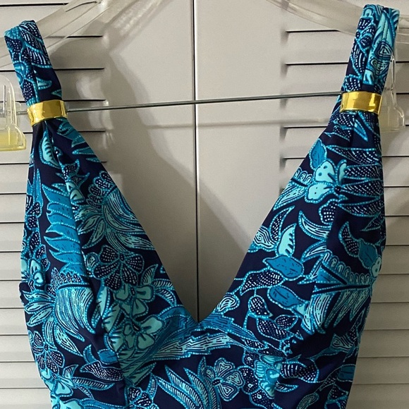 NWOT AMORESSA By MIRACLESUIT Blue Jasmine Rumba Swimsuit, Sz 6, Floral, Plunge​​ - Picture 8 of 16